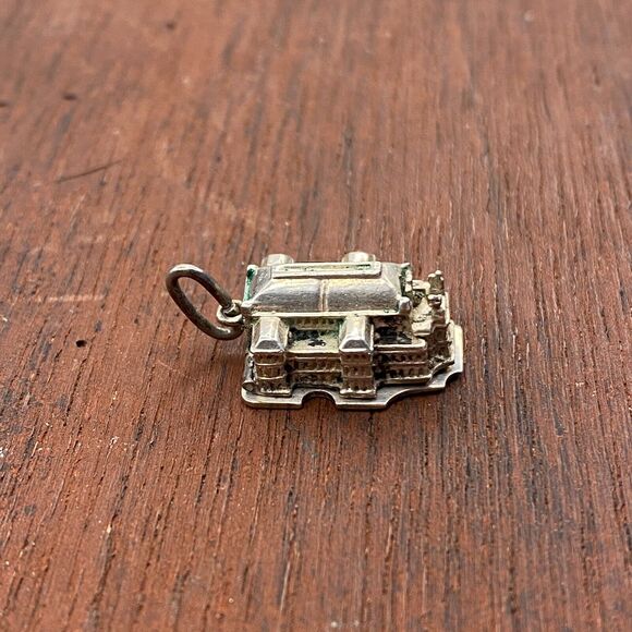 Vintage 925 Sterling Silver Vienna State Opera House Opens Pendant Charm - Picture 2 of 6